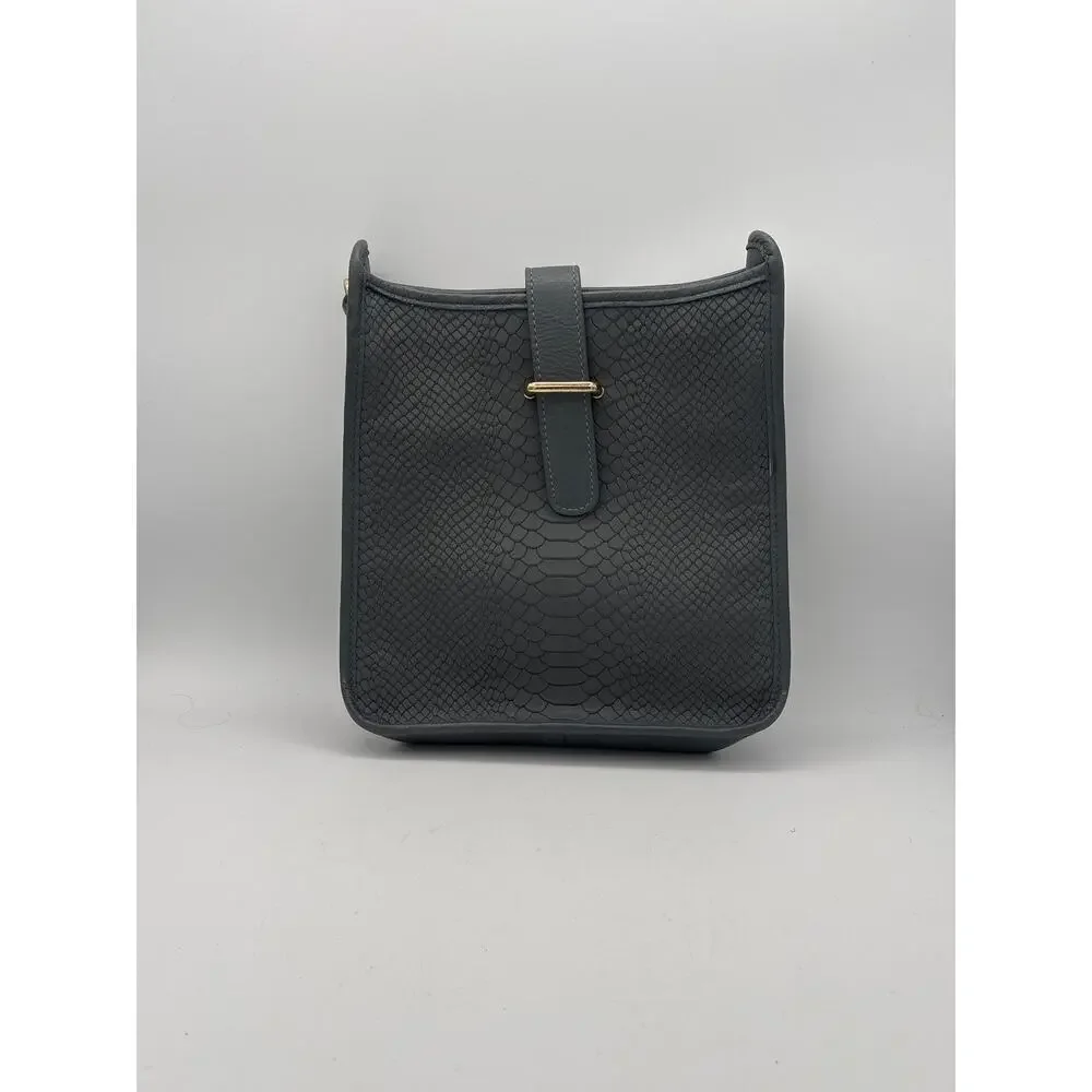 Women’s Gigi New York Gray Leather Crossbody Purse w/ Snakeskin Pattern